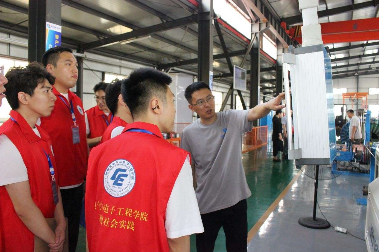 ������������ѧ����ѧԺ��ݼ������������ʡ��ҵʵ���Ÿ��������������������������޹�˾չ������̸