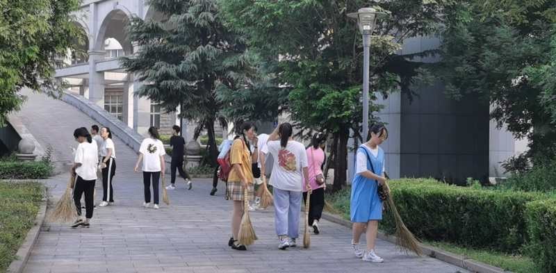 ��԰ѧ���������ʵ�����������������������ѧ��չ���