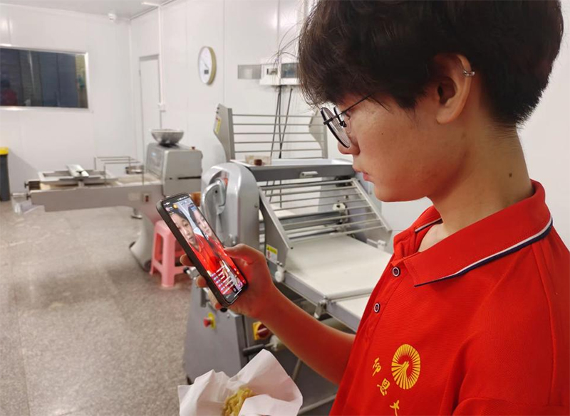 ������ѧ����ѧԺ���������硱����Ȫ���н�������ʵ���ӿ�չ������ֱ������â���������������