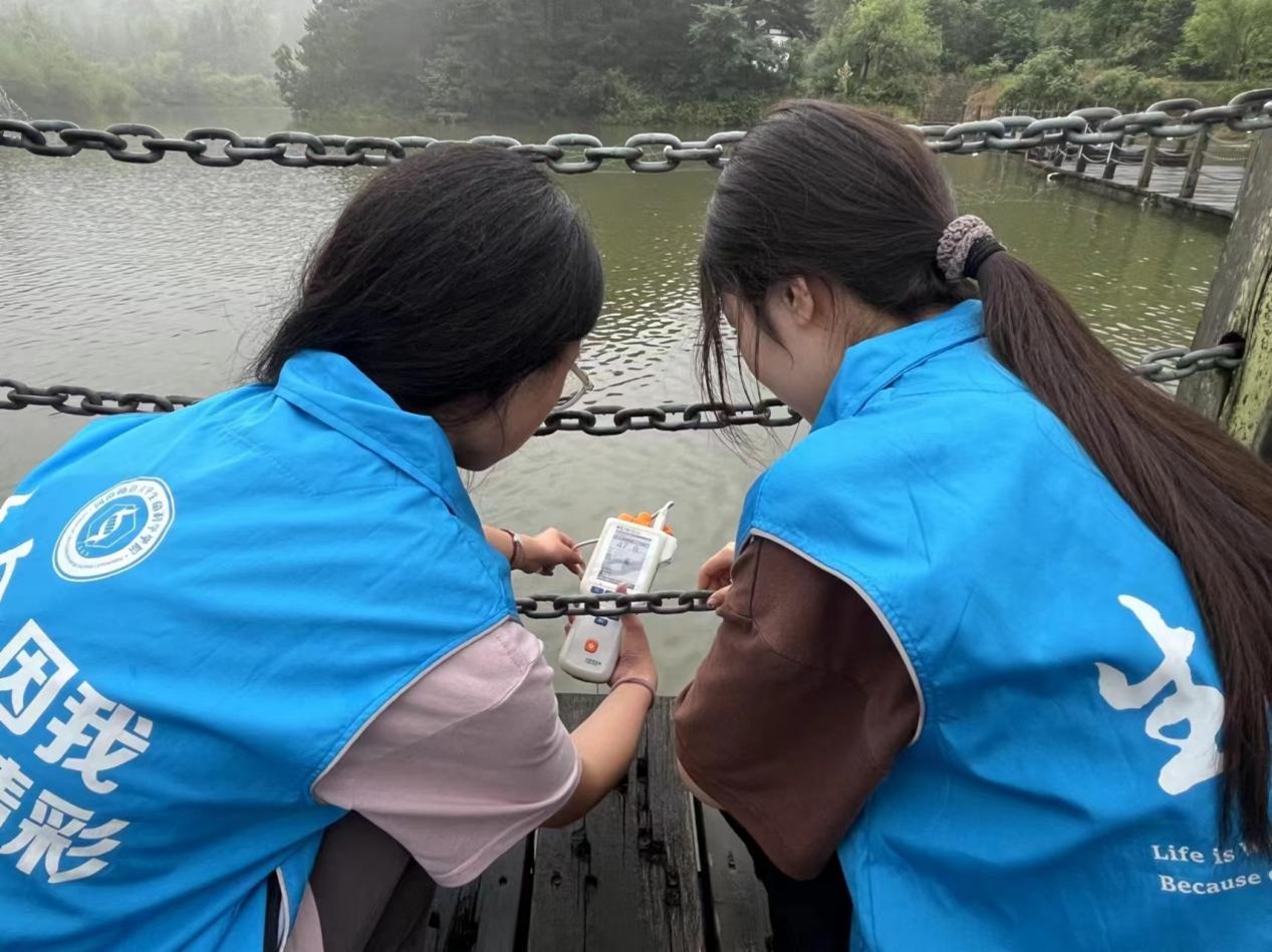 ����ʦ����ѧ������ѧѧԺ����С�࣬ɭС�̡�֮������캽��̬��ʵ�������ſ�չϵ�л������̲ʰȤ��ˮ�尶��