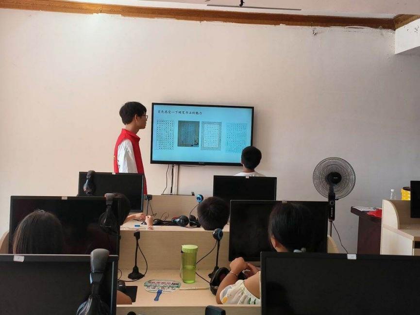 ��ÿһ���������꣬ͬ����ܰ��������¶