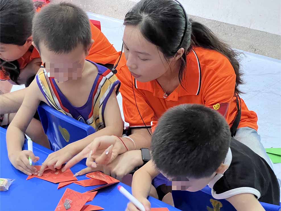 ������ϢѧԺ����ѧԺ����ɳ�ء�������Ǿ��ֲ�������������������ʵ���ţ������������밮����飬�á�����ʹ����׳�ɳ���