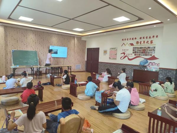 ���������̡�ʵ���Ŷ��ڻ��Ҵ���С�����ڹ�����ÿ�չ������Ȼ���ѧ��