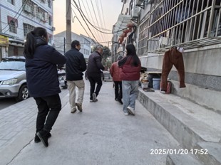 ̫�����н������������������