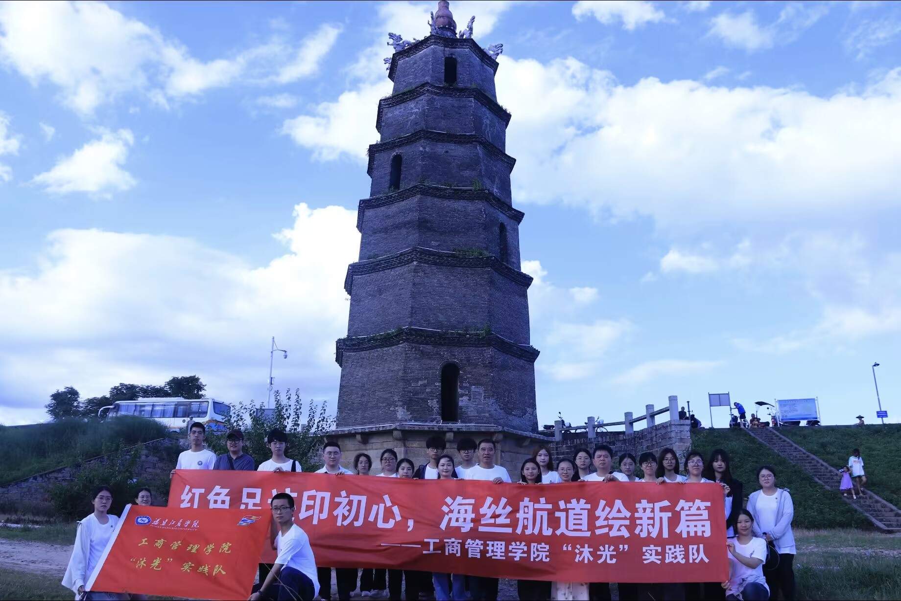 �ഺ�������������֮��