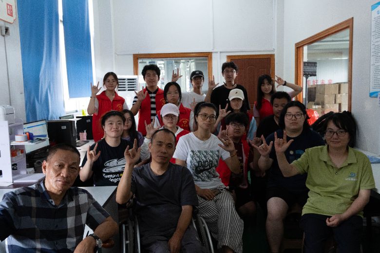 ���ഺ֮�������ް�֮·���������������ѧԺ��������ʵ����ʵ