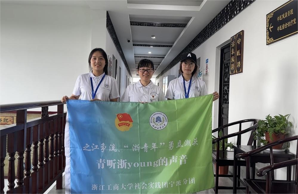 ��������young��������ʵ���������ֶӣ�����ɣ��֮�飬�ػ����׽���