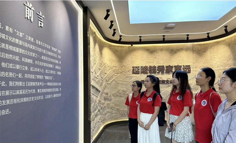 ���������������Ļ�����Ϊ��ͳ�ҷ��Ļ��ִ�ת�͸���