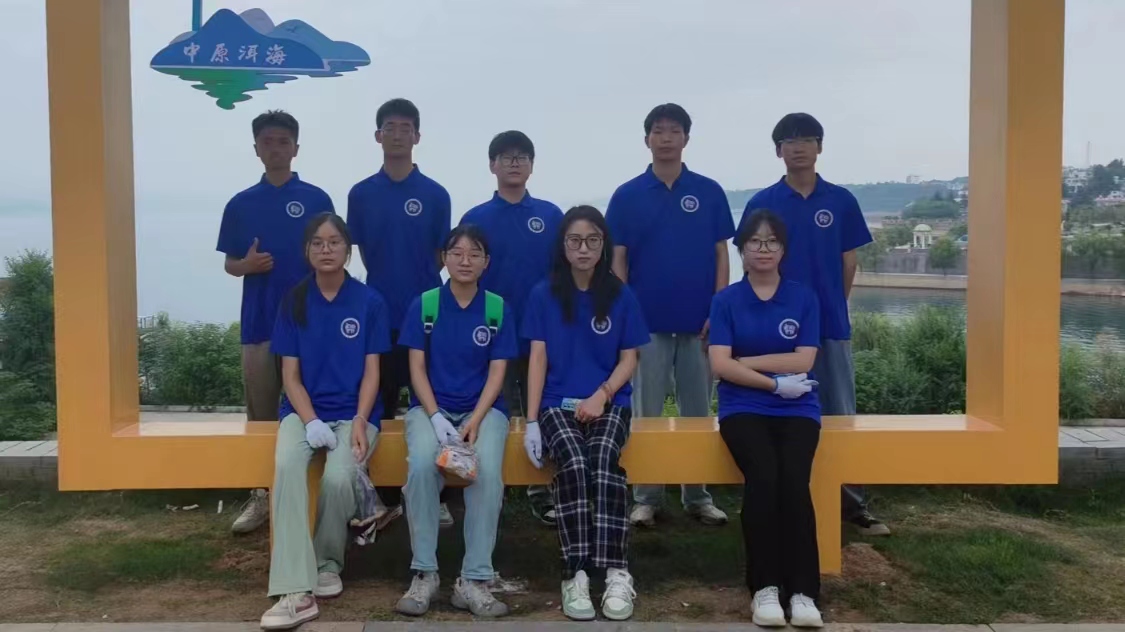 ½���ˮ�䣬ɽ�ӵ����顣