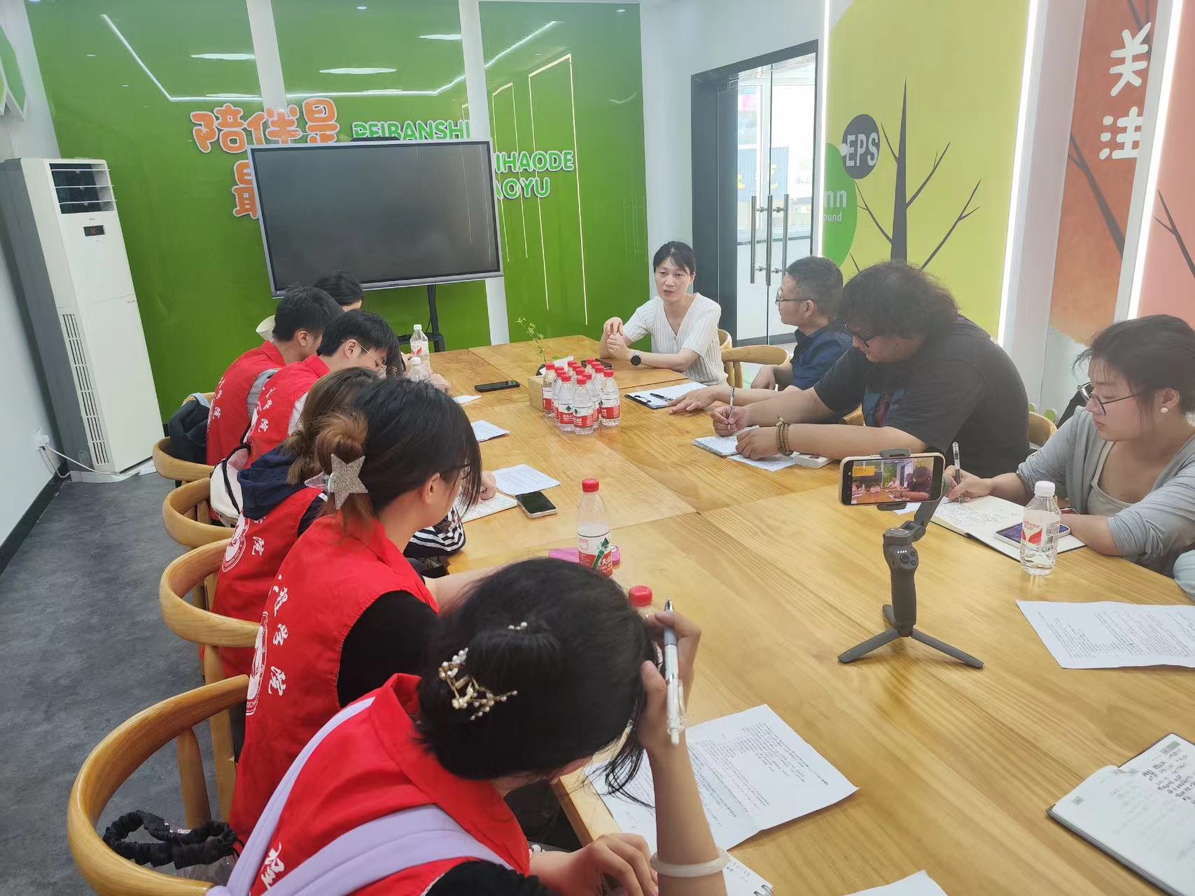 �´\�ֵ�δ�����������������·��У������Ҹ���԰