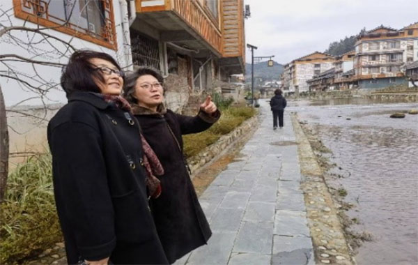 ����ʦ����ѧ���ѧԺ�������ռ䡱־Ը����ӳɹ���չ���ϴ����ʵ���