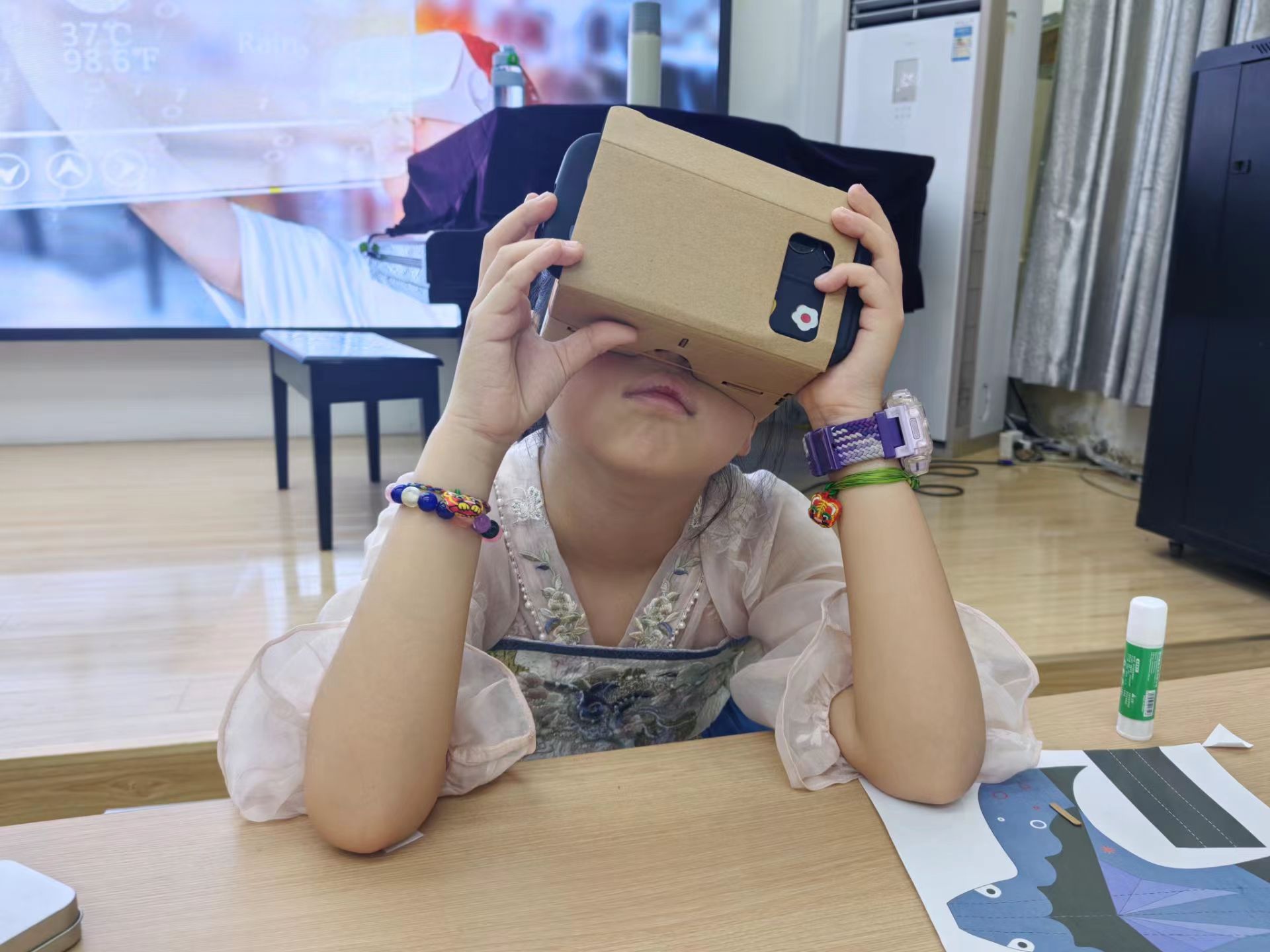 ���ڶ��С���ã�Ԣ������������