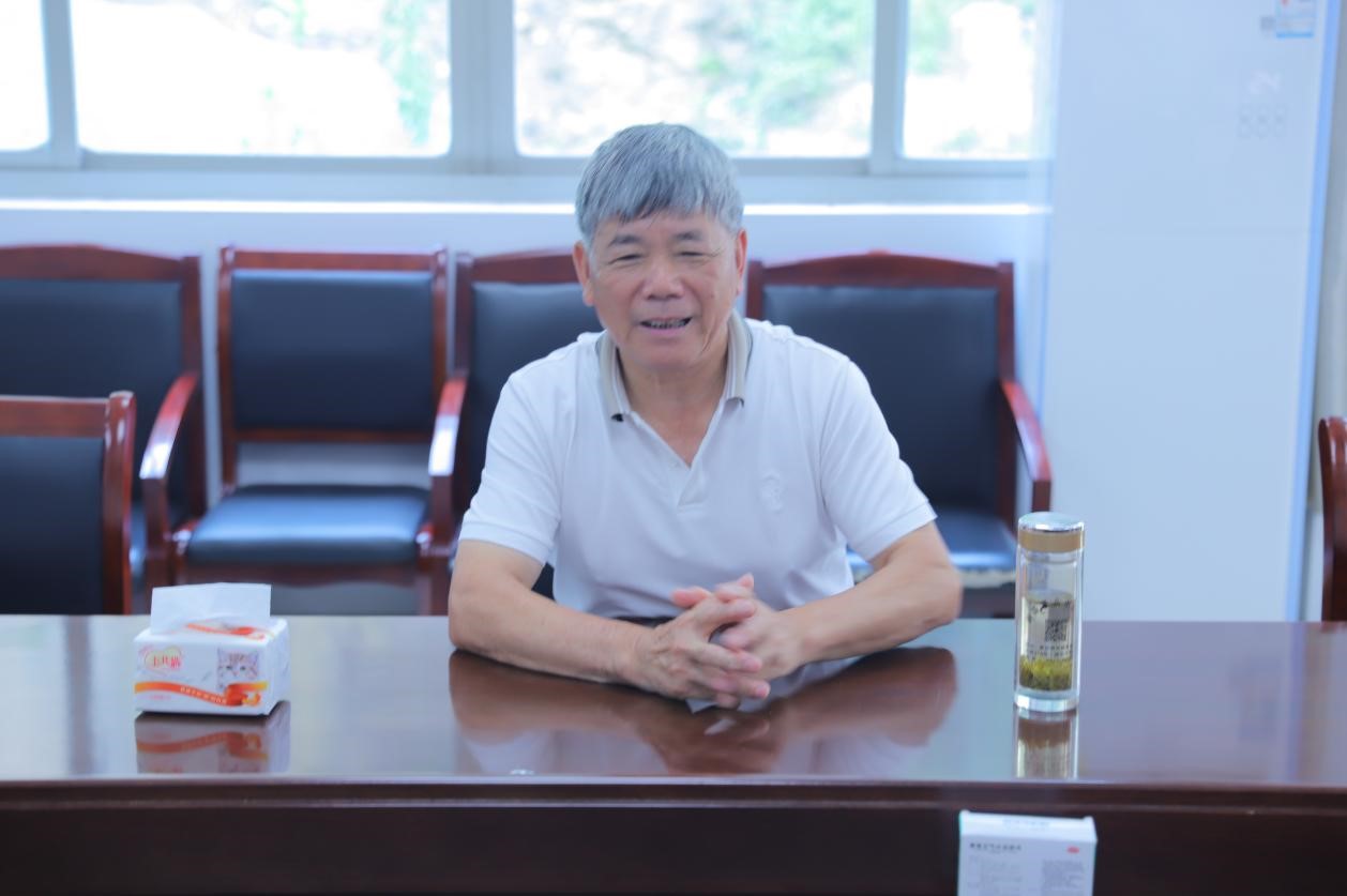 ��ƶ�������٣����ſӴ������������