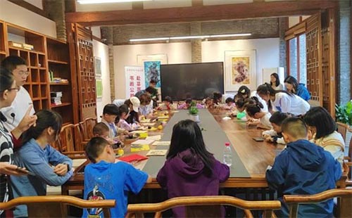 �ϳ�����˿����԰,��ͳ�Ļ���ѧʵ���