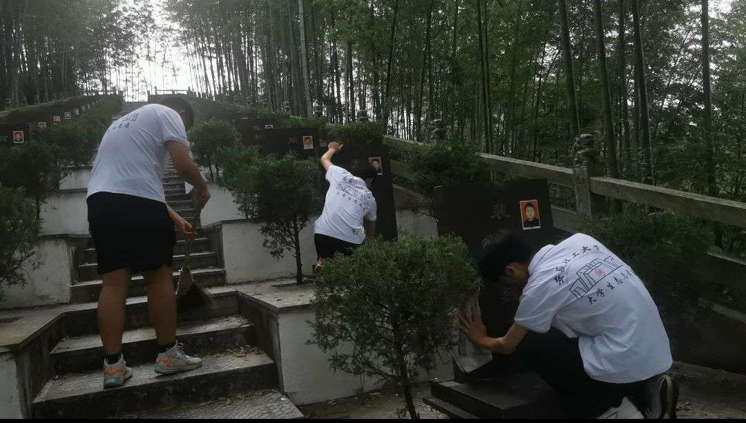 �ഺ������ ־Ѱ���·