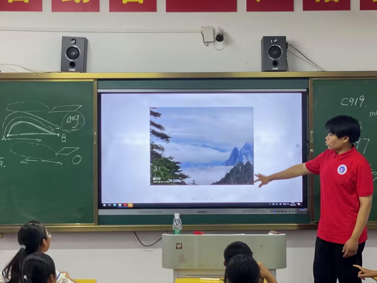 ͼ����������ഺ