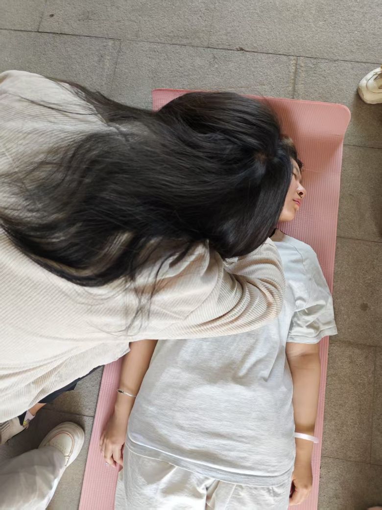 �ķθ��գ����֡�������