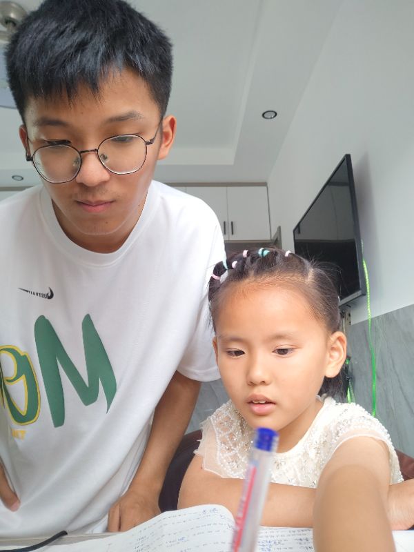 ��ʦѧ�ӷ��磺��ǣ���أ���ůͯ��