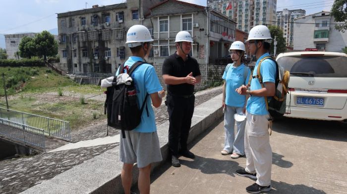 ʵ���ų�Ա�����ֳ��˽����ϵͳ �������