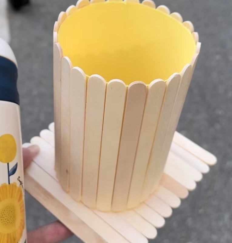 ���ഺ���Σ��̶�δ����������ɫ��̼���ʽ�ƹ�Բ������