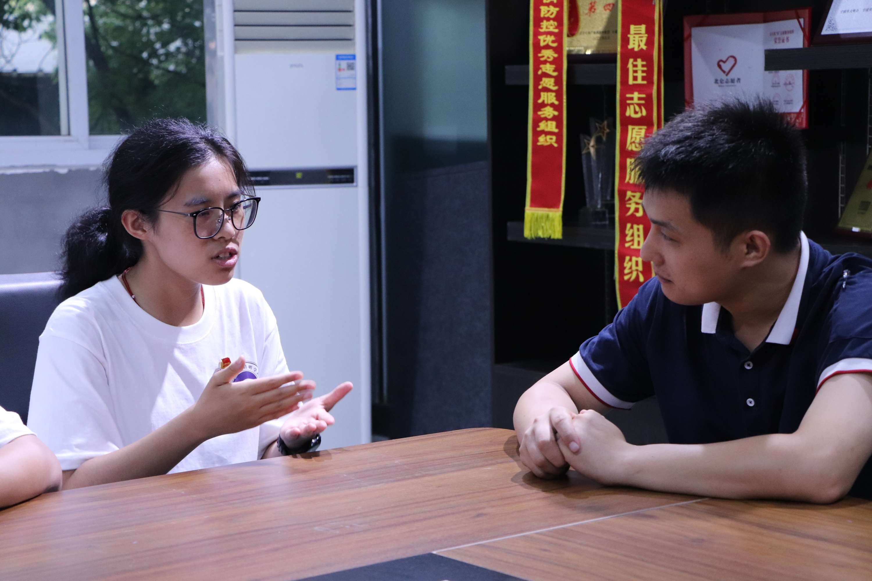 �����¡��\���󣬴�ѧ���Ի������ҵ����