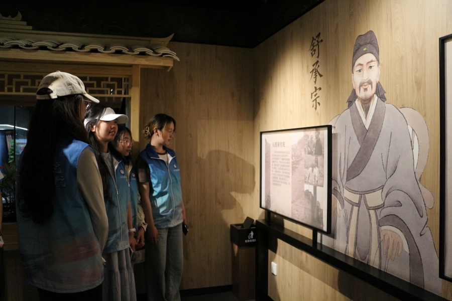 ����ҽѧԺʦ���������Ͻѵ��У���ҵ����������巢չ