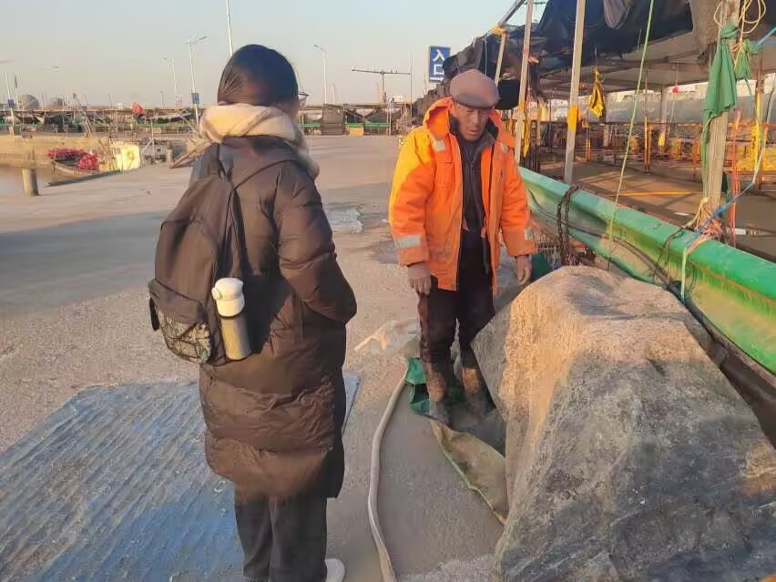 ��԰ѧ�Ӻ������ʵ������͸���ż�̨�ռ䣬��ά����������