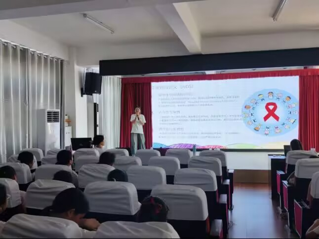 Я�ַ������������ղʷ׳���δ��