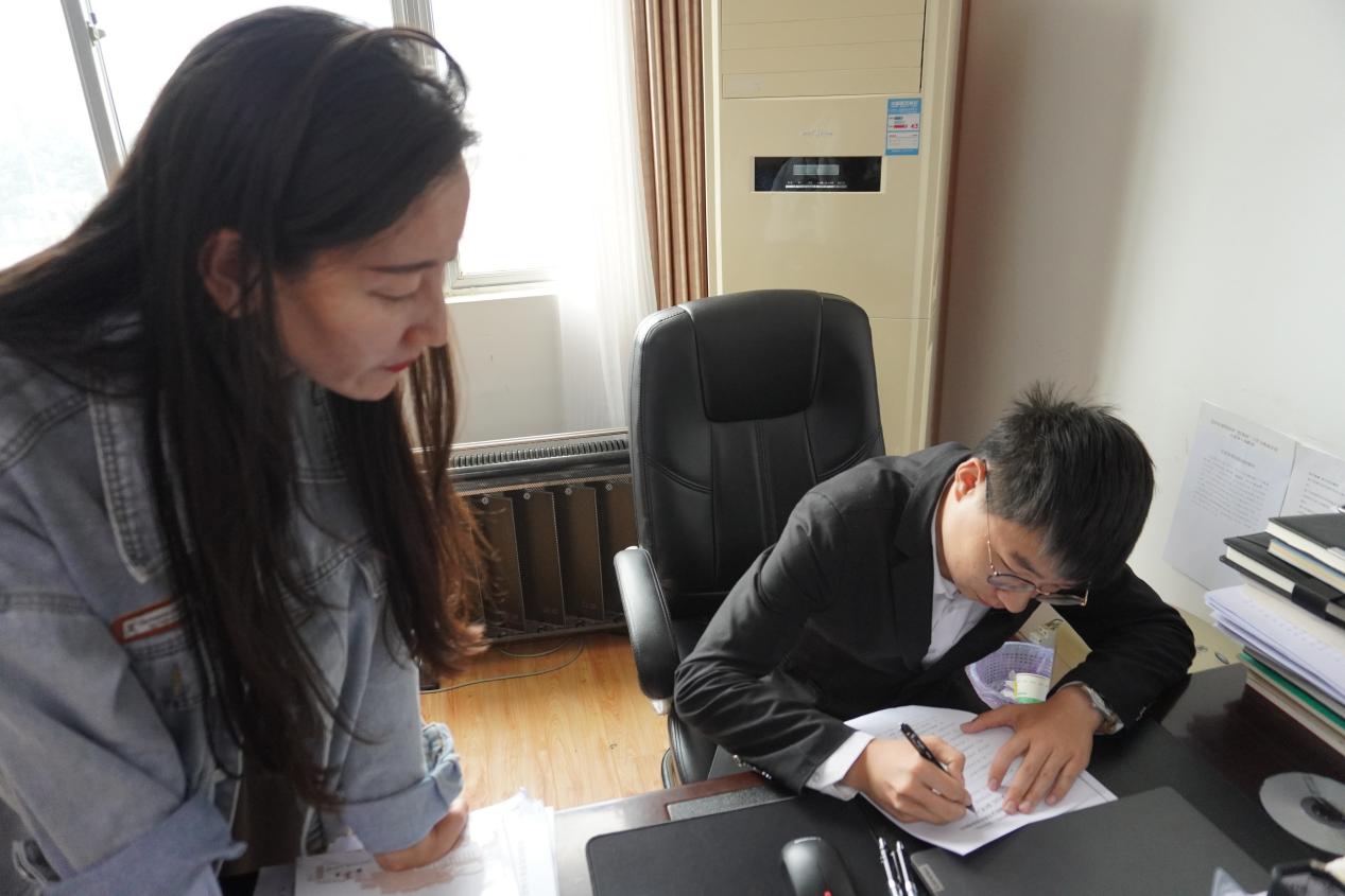 ��ľ����ѧԺ��������������֥�а������������̡���ѧ��չ�ݺ�����������ѧ���������ʵ������