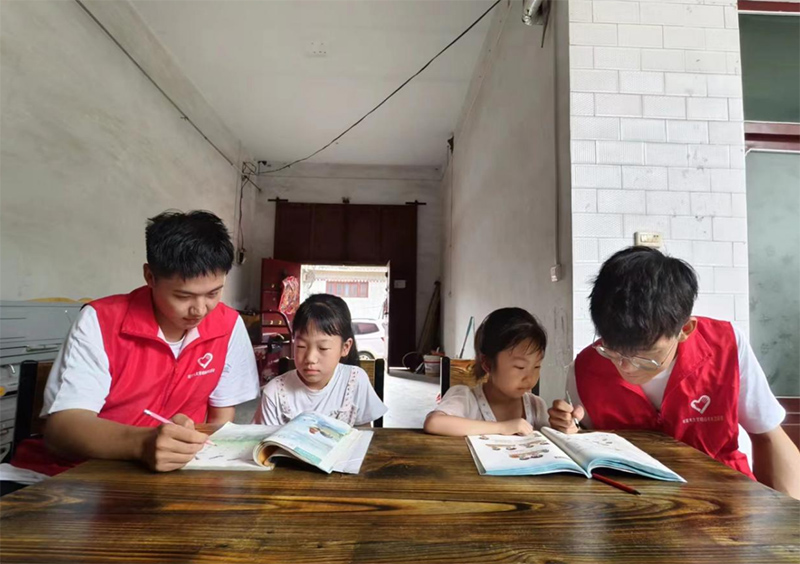 �����ɳ���������ͯ����