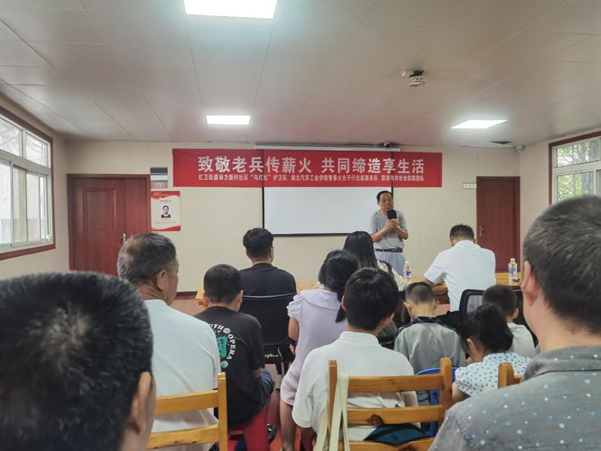 �����빲�ŶӸ������´���룺�����д�ͳ�Ļ��������������顱ϵ������