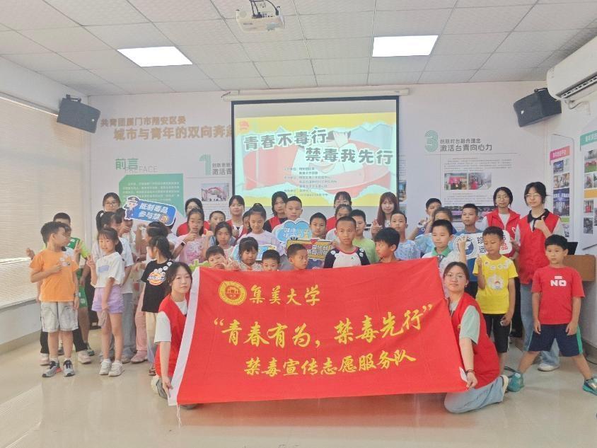 �������ν���·�������캽����; ����������ѧ���ഺ�����У����������С���������ʵ�����������ܽ�