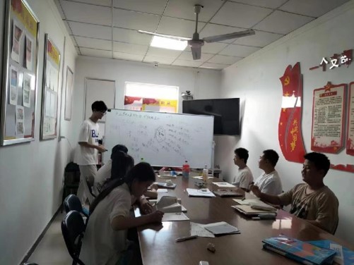 ������΢���г���δ������