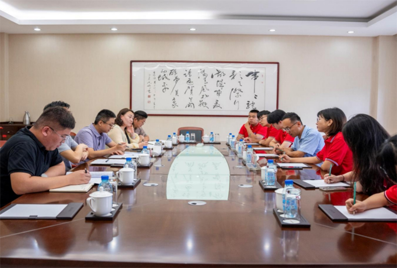 ɽ���Ƽ���ѧ��һ��һ·����ɫ��Դ���ʵ���Ӹ������С���Ӫ�п�