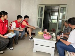 ��ů��飺�ذ��ճ�����֮��