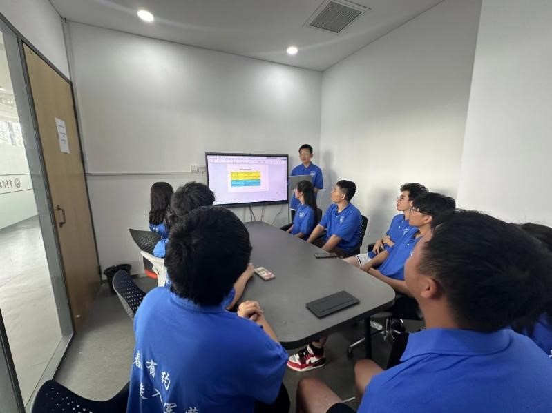 ׷��Ӣ���㼣��̽Ѱ��������