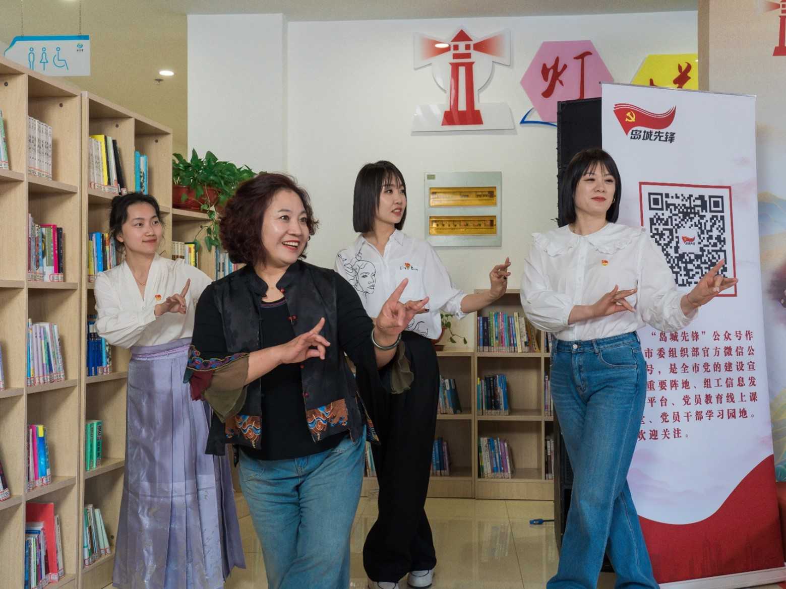 �ഺ̽�������У�ïǻ�������Ƴ�