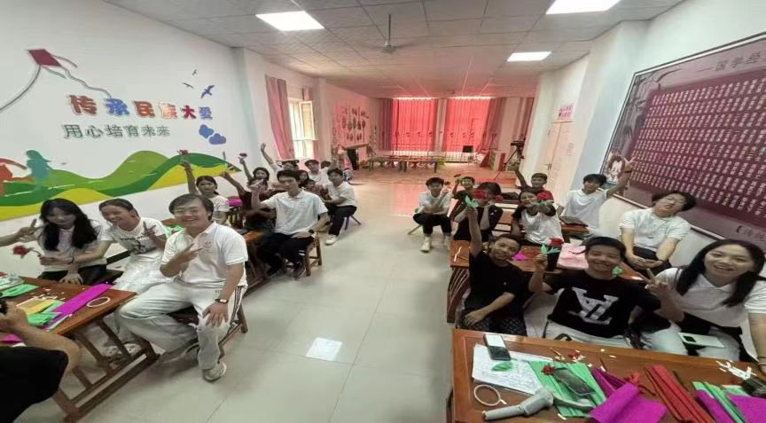 ɳ��֯�̴����գ�ͯ��̽Ȥ����̬