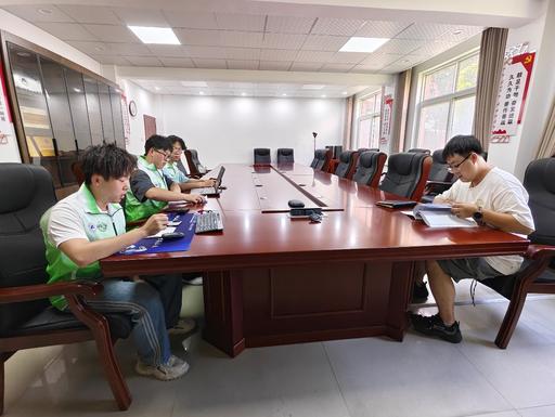 HUAT�̳�δ��ʵ����˫�߳��� �۽�����Դ�����û���̬���ҵǰ��