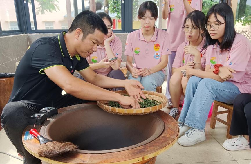 ��ʦ�������������Ʋ裬�ڲ��Ļ������������¶�