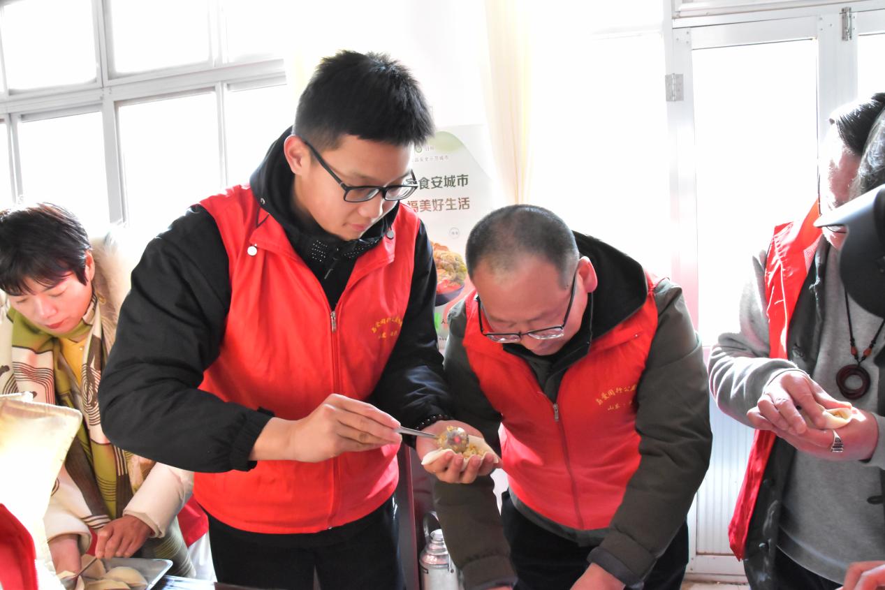 �����װ��ģ�����ůϦ��