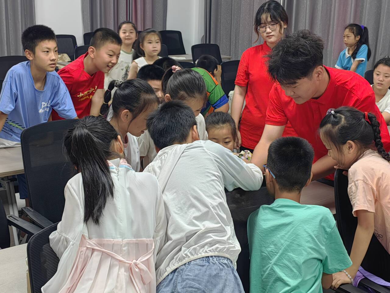 ��ţ����������Ȥ������ʵ��̽����