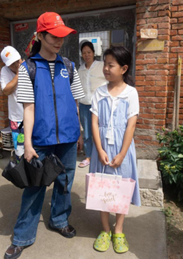 ��־Ը���������ഺ����������ˡ�������ѧ�ӡ�ͬ�����硱ʵ��������ׯ֮��