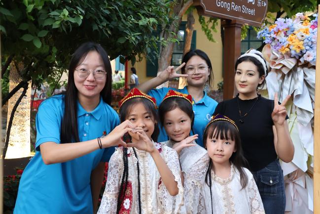 ����ˮ��ˮ���ѧѧ�Ӹ��½����������ǽֲι�ѧϰ