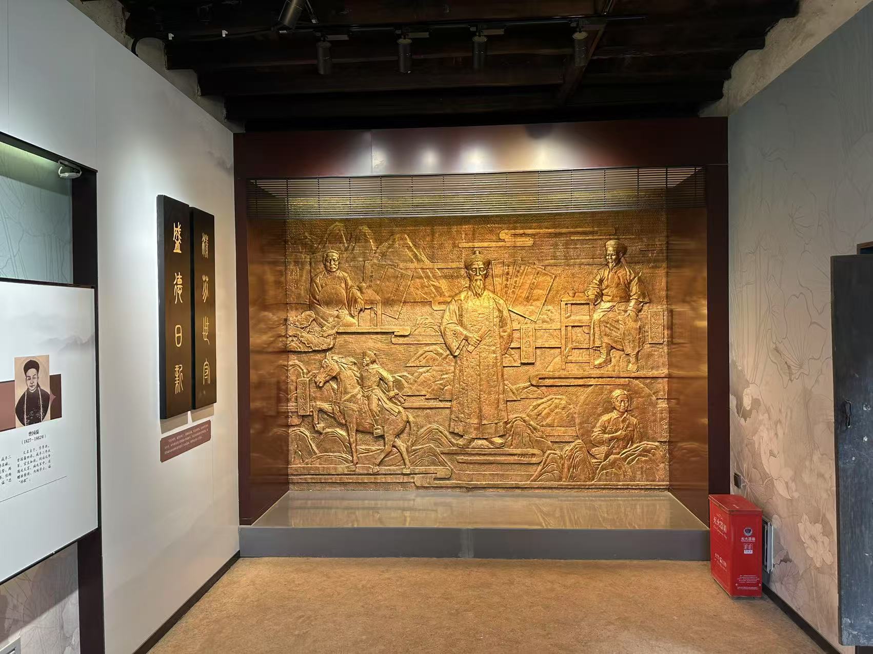 �ഺѰ���� ����������