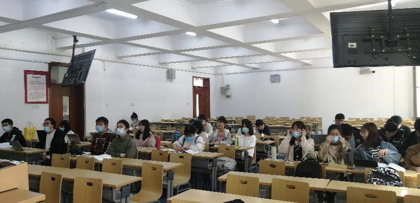 �����ռ�ҽ�ġ����������ִ�ů�����н�����������