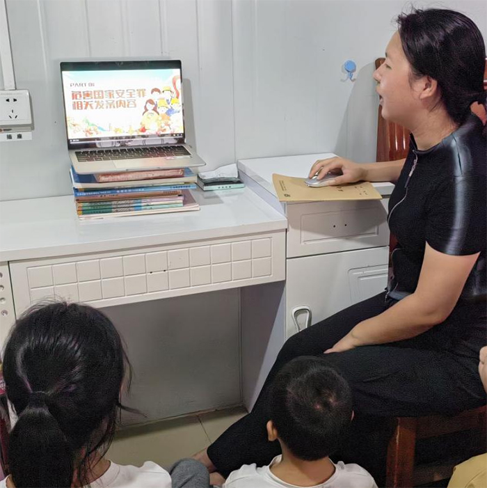 ��������������ϵ��ҡ���������ʦ����ѧ������˼�����Ŷ��ڱ�����˳����չ����