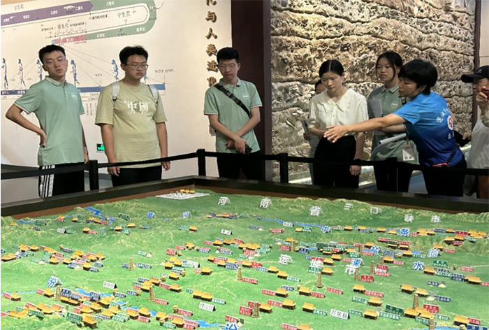 �Ϸ�ѧ�������磺���Ķ��������ö��ˡ��������÷�չ�����˳��ڷ�