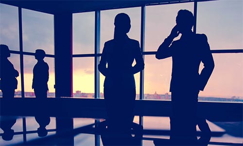 ֣�ݾ�óѧԺ��ҵ�ʼ���ҵǰ����ô��