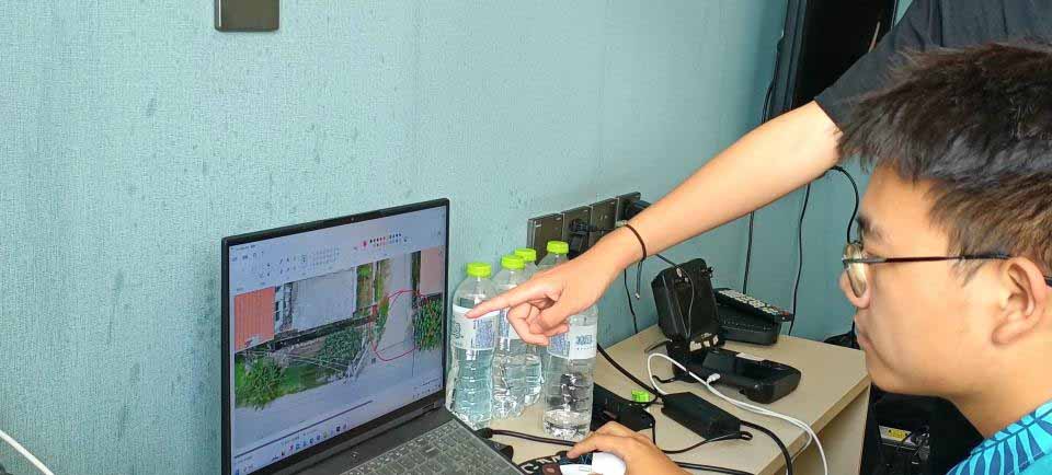 �Ƽ�����𰶼���ഺ���ض���